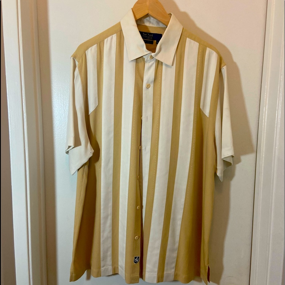 Nat nast. Great condition. Mens short sleeve